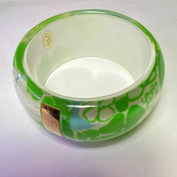 Lilly Pulitzer Lucite Green Floral Print Bracelet - Picture 4 of 4